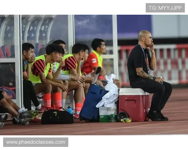 南京乒乓球队配合问题引发热议球迷与专家各抒己见探讨未来发展方向