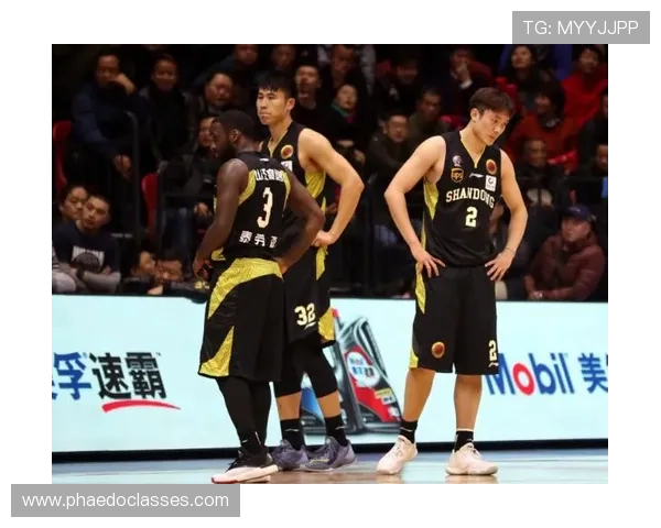 成都篮球队阵地战分析：优劣势及未来发展方向探讨